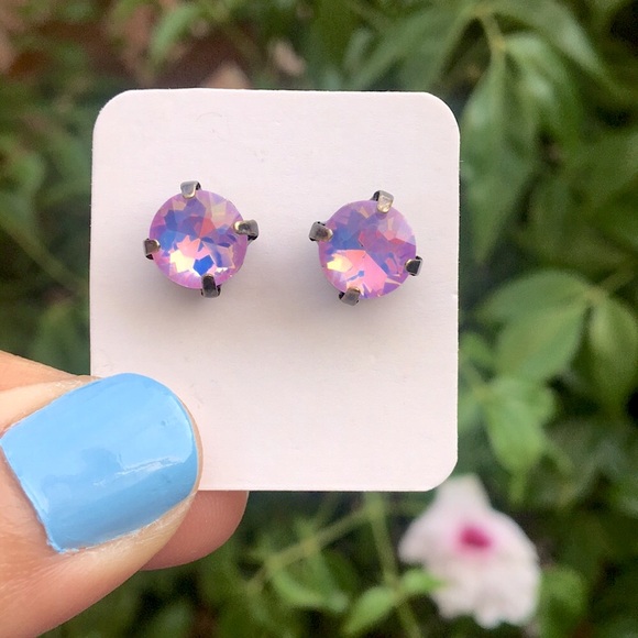 Pink-Purple Opal Aurora Borealis Antique Brass Crystal Stud Earrings - Picture 4 of 4